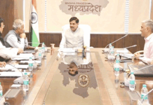 دواریکانگری یوجنا سے شہری ترقی کو نئی رفتار ملے گی : موہن یادو وزیراعلیٰ نے دواریکانگری یوجنا کے قواعد اور طریقہ کار کے بارے میں محکمانہ پیشکش کا جائزہ لے کر معلومات حاصل کیں