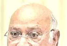 وشو گرو کا دعویٰ کھوکھلا ثابت ملکارجن کھڑگے نے ایندھن-کھاد بحران پر مودی حکومت کو بنایا تنقید کا نشانہ