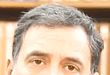 گجرات بی جے پی صدر کے شرمناک بیان پر کانگریس حملہ آور راہل گاندھی نے کہا ’ناری وَندن کا مکھوٹا اتر گیا‘
