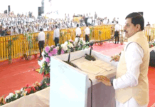 زراعت اور کسانوں کی فلاح حکومت کی اولین ترجیح ہے: وزیر اعلیٰ کسانوں کو آبپاشی کے لیے دن میں ہی ملنے لگے گی مناسب بجلی:پی کے سی اور کین-بیتوا ندی پروجیکٹوں سے لاکھوں ہیکٹر زمین آبپاشیدہ ہوگی