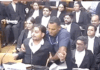 سپریم کورٹ میں سماعت کے دوران درخواست گزار نے اچھالی فائل بدزبانی پر سکیورٹی اہلکاروں نے نکالا عدالت سے باہر