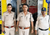 مدھیہ پردیش پولیس کی فوری کارروائی سے 4 نابالغ لڑکیوں کو 24 گھنٹے میں بحفاظت تلاش کرلیا گیا مرینا کے جورا تھانہ پولیس نے سورت ریلوے اسٹیشن سے جی آر پی کے تعاون سے لڑکیوں کو بحفاظت تلاش کیا