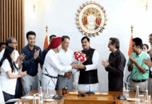 وزیراعلیٰ ڈاکٹر یادو کی جانب سے بھوپال کے ماسٹر پلان کا ڈرافٹ جاری ہونے پر مختلف تاجر تنظیموں نے اظہار تشکر کرتے ہوئے کیا استقبال