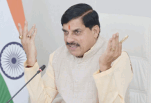 کسانوں کی خوشحالی ہی ہمارا مقصد : وزیر اعلیٰ ڈاکٹر یادو نئی ٹیکنالوجی سے کھیتی کرکے خوشحالی کی جانب بڑھ رہے ہیں کسان،ترقی کی نئی راہ بنا بلرام کرشی مہوتسو